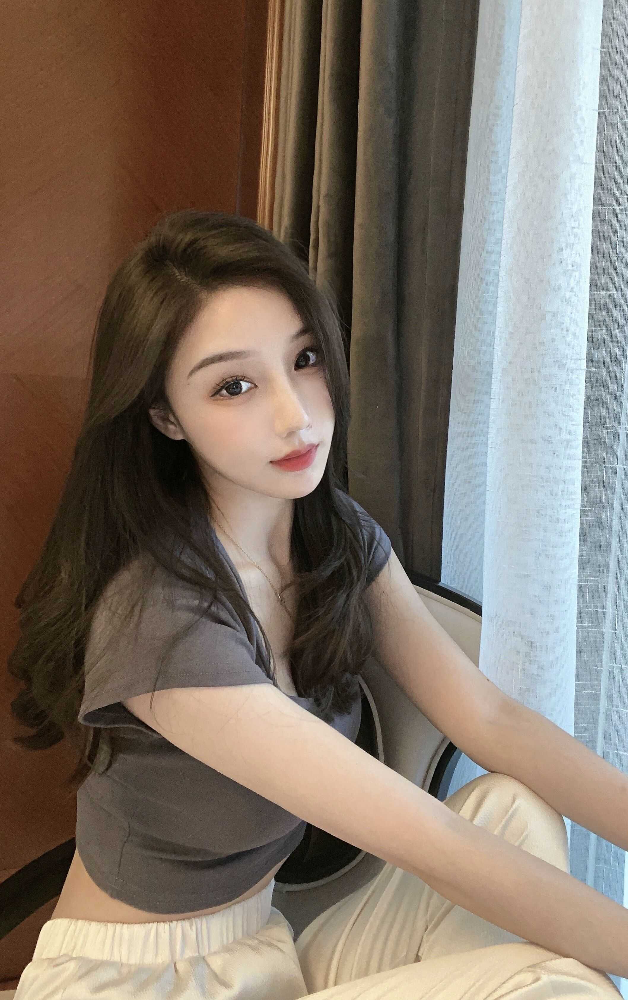 上海超精致小姐姐，前凸后翘身材好等你来约