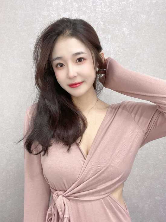 出差上海做过最爽的一次，声音很甜，又sao又清纯