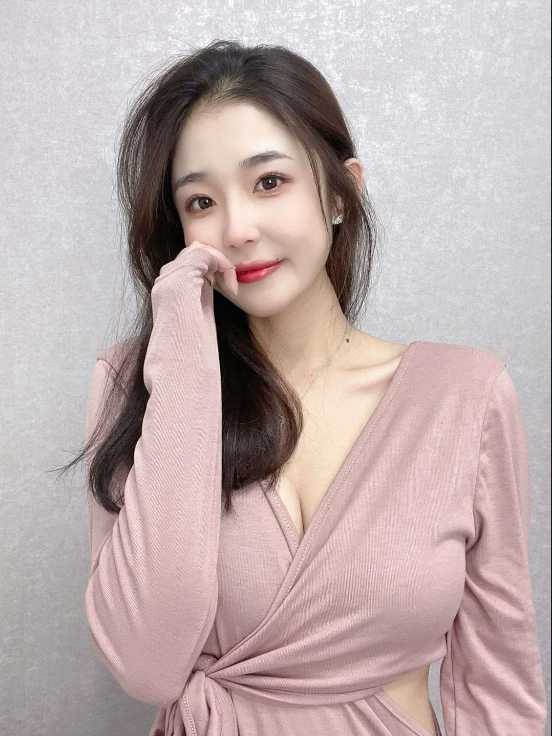 出差上海做过最爽的一次，声音很甜，又sao又清纯